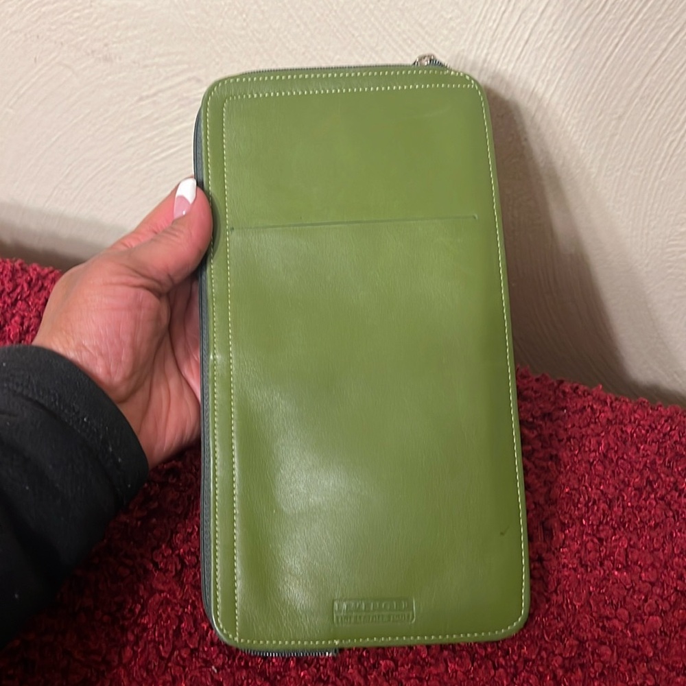 Levenger Green Leather Bag